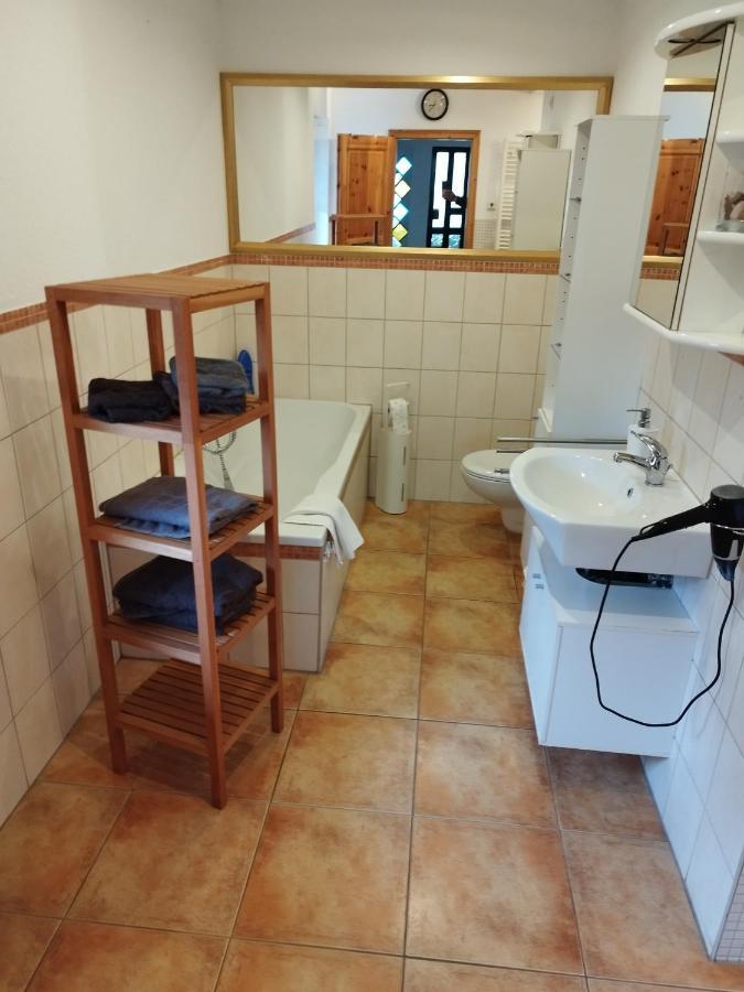 Fewo-Thueringer-Becken Vehra Екстер'єр фото